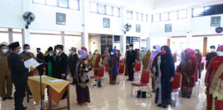 Wali Kota Padang lantik 21 pengawas Sekolah dan 1 Kepala Sekolah Dasar