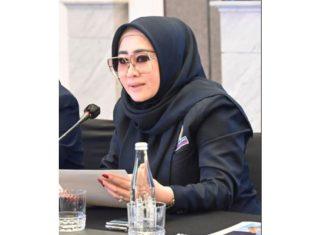 Lisda Hendrajoni Pastikan Nasib Mahasiswa Yang Izin Operasional Kampusnya Dicabut