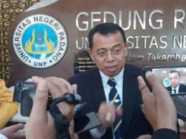 Fadly Amran dan Andre Rosiade Berikan Dorongan Prof. Ganefri Maju Pilgub Sumbar