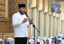 Fadly Amran Paparkan Program Smart Surau di Hadapan Ribuan Jemaah BKMT Sumbar