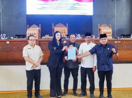 Jawab Pandangan Fraksi, Bupati Tegaskan APBD 2026 untuk Rakyat, Prioritaskan Penurunan Kemiskinan dan Tingkatkan IPM