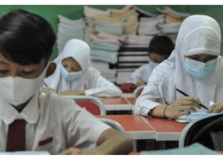 Dampak Covid-19 “Generasi Malas Baca Buku, Lebih senang main Gejet “