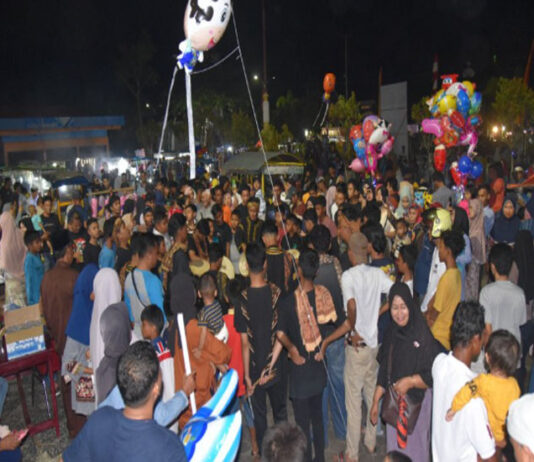 H-1 Rumah Tabuik Diserbu Pengunjung