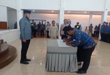 “Bekerja 8 Jam Ya 8 Jam!”, Fadly Amran Ingatkan ASN Tak Bermain dengan Waktu Rakyat