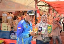 Libur Panjang, Gubernur Ajak Wisatawan dan Masyarakat Jaga Kebersihan Pasar Ateh Bukittinggi