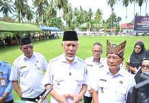 Gubernur Mahyeldi Dorong Nagari Jadi Garda Pengendalian Sosial Berbasis Adat