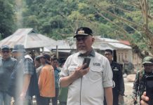 Tinjau Dampak Bencana di Pesisir Selatan, Gubernur Mahyeldi Tegaskan Pemerintah Hadir dan Dana Penanganan Siap