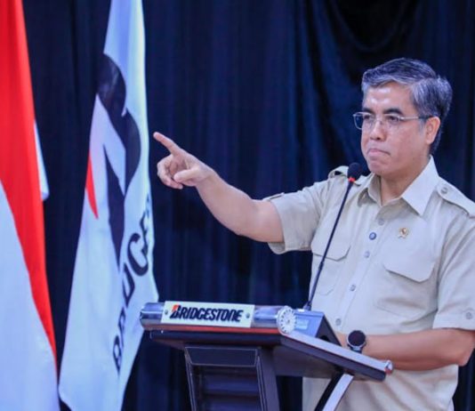 Menaker: Serikat Pekerja Bukan Lawan Perusahaan, tapi Penjaga Hak Pekerja