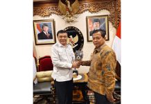 Prof. Anul Zufri.Ph.D. Wakil Rektor IV Asean University Internatonal Malaysia diterima silatuhrahmi Menko Polkam Djamari Chaniago