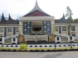 Kontrak Publikasi DPRD Pasaman Belum Jelas, Sikap Sekwan Tuai Sorotan Wartawan