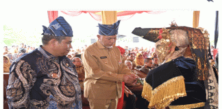 Gubernur Sumbar Mahyeldi Apresiasi Iven Padang Pariaman Expo 2024 karena Menumbuhkan Perekonomian Daerah