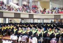 Wisuda ke-142 UNP Berlangsung Khidmat, Rektor Soroti Perjuangan Mahasiswa