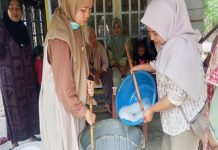 UNP Dorong Produksi Sabun Cuci Piring Ramah Lingkungan Jadi Peluang Usaha Warga Sikabu