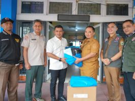 Bantuan Presiden untuk Korban terdampak Bencana Alam Diterima langsung Oleh Bupati Solok