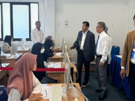 Pasca Banjir Bandang, Prof. Ganefri Monev Pelaksanaan Ujian di Pusat UTBK ISI Padang Panjang Dan Pindahkan Empat Peserta ke UNP