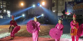 Tari Payung oleh Anak-Anak Down Syndrome Meriahkan HUT Korpri ke-53 Tingkat Kota Padang