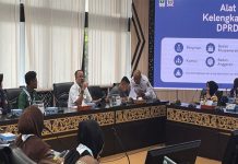 Generasi Muda Melek Politik, Pramuka Sumbar Ikuti Edukasi Langsung di DPRD