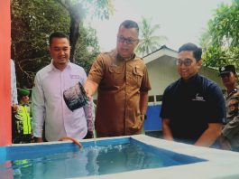 Dukung Pemulihan Pasca Bencana Galodo Sumbar, PT SMI Bangun Sarana Air Bersih