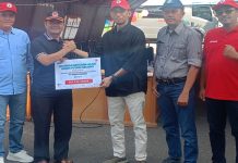 PT Semen Padang Salurkan 250 Zak Semen untuk Korban Angin Puting Beliung di Kota Solok