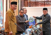 DPRD Setujui Penguatan Modal PT. Jamkrida Sumbar, Mahyeldi: Akses Pembiayaan UMKM Lokal Kian Terbuka