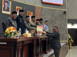 Fraksi-Fraksi DPRD Kota Padang Sampaikan Sikap Akhir Ranperda Penyelenggaraan Pangan