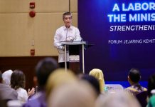 Menaker Tegaskan Kesempatan Kerja Tetap Terbuka di Tengah Tantangan Global