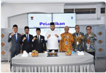 Wali Kota Fadly Amran Lantik 3 Dewan Pegawas Perumda AM Padang