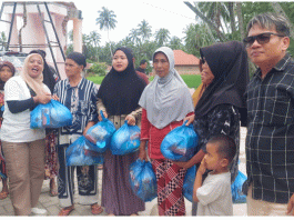 Aspeda Antarkan Donasi ke Ratusan Pintu Rumah Warga Di Koto Sani dan Paninggahan Kabupaten Solok.