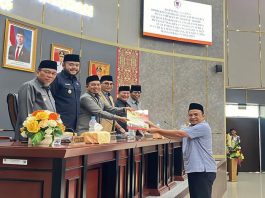DPRD Kota Padang Tutup Masa Sidang I 2025, Buka Masa Sidang II 2026, Kinerja Legislasi dan Pengawasan Disorot