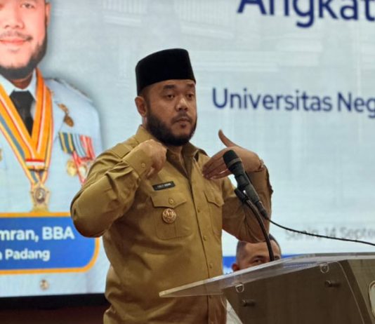 Wali Kota Padang Apresiasi UNP Gelar Sekolah Keterbukaan Informasi