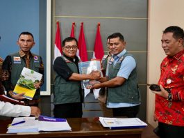 Pemkab Solok Serahkan Dokumen R3P kepada BNPB pada Rakor Sinergitas R3P Sumbar 2025