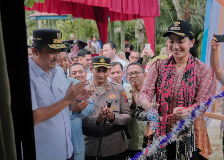 Wagub Vasko dan Bupati Annisa Resmikan Samsat Nagari Sungai Rumbai