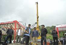 Gubernur Mahyeldi Tinjau Perbaikan Jembatan Kembar Padang Panjang, Target Rampung Jelang Lebaran