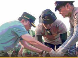 Wakil Wali Kota Padang Maigus Nasir menghadiri kegiatan aksi bersih pantai