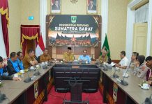 Lepas 340 Penerima Beasiswa SAWIT, Gubernur Sumbar: Jangan Sia-siakan Kesempatan