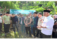 Gubernur Mahyeldi Hadiri Penyembelihan Sapi Qurban Bantuan Wakil Presiden RI di Limapuluh Kota