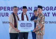 Gubernur Mahyeldi Dampingi Menaker RI Melakukan Kunjungan Kerja di Kota Padang