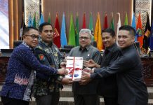 Ranperda Pertanggungjawaban APBD 2025 Disampaikan, Pemprov Sumbar Catat Surplus Rp790 Miliar dan SiLPA Rp284,67 Miliar