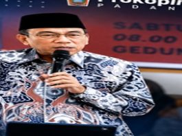 Maigus Nasir, mengajak ratusan mahasiswa peserta Kuliah Kerja Nyata–Pembelajaran Pemberdayaan Masyarakat