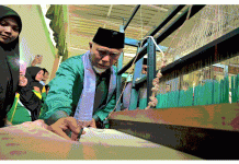 Zakat Produktif Jadi Penggerak Pemulihan Ekonomi, Gubernur Luncurkan Kampung Zakat Ampalu