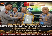 Kapolda Sumbar Irjen Pol Djati Wiyoto Abadhy Apresiasi Kapolres Sawahlunto AKBP Simon Yana Putra Raih IKPA 100